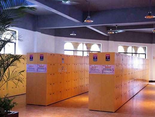 水上乐园更衣柜