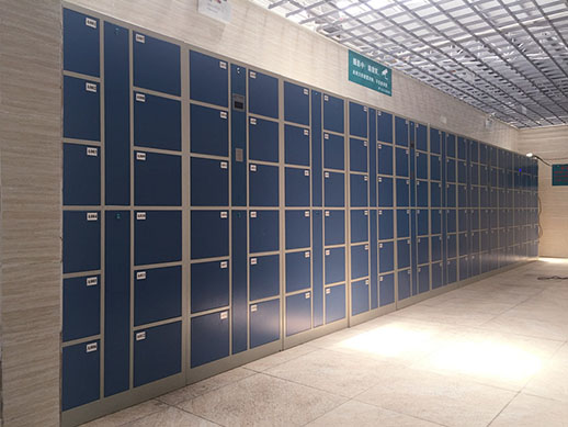 海滨浴场储物柜