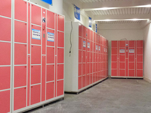 泳池更衣柜